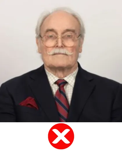 UK ETA Foto abgelehnt — Brille nicht erlaubt